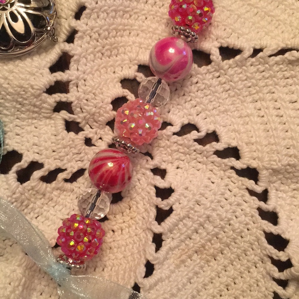 Gift Idea-Assorted Keychains-See Description. - image 5